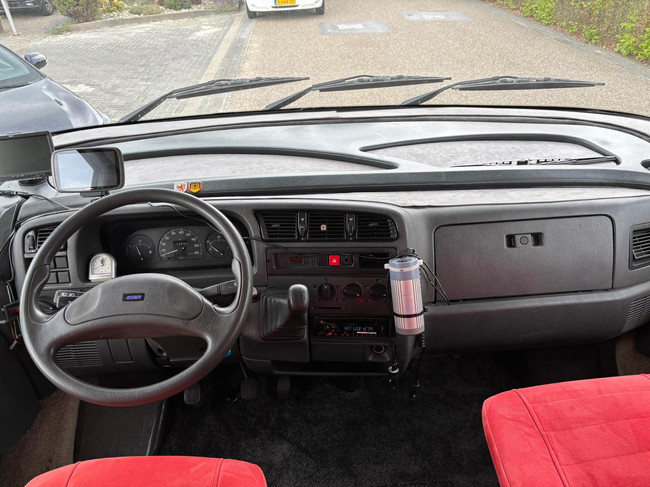 Fiat 230 Hymermobil | Integraal | Achteruitrijcamera | Trekhaak | NAVI | 2 zonnepanelen | Maxvan | Luifel | C-Rijbewijs foto: 2