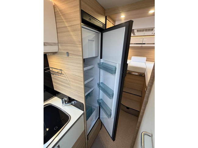 Dethleffs Globebus GT T006 Single Beds 2X Airco Solar Panel Awning Dish photo: 16