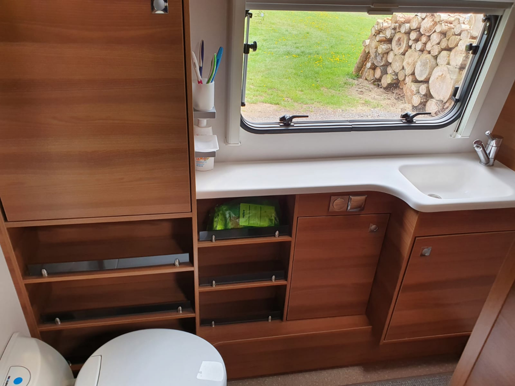 Dethleffs Nomad 560 RFT foto: 1