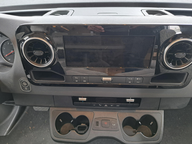 Hymer B-MCI 680  foto: 12