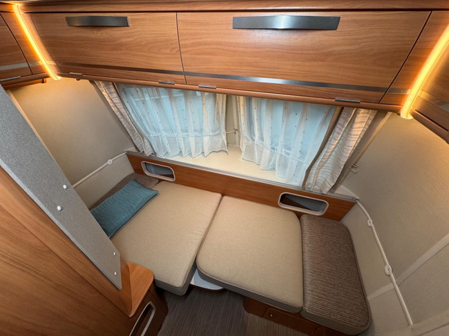 Eriba Touring Triton 430 GT foto: 7