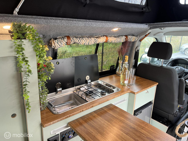 Volkswagen T6 Buscamper 2017 Florida L1H1 neuer Ausbau Foto: 5
