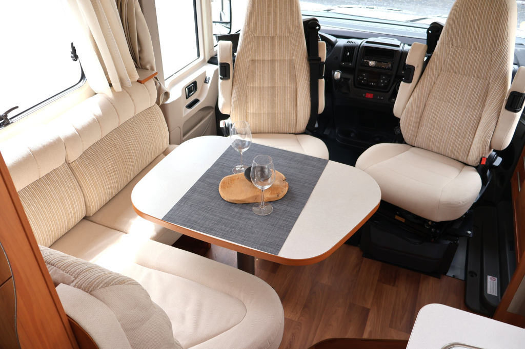 Hymer Exsis-I EX 588 foto: 8
