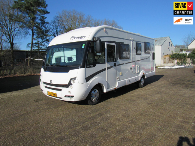 Itineo MB700 Fiat Integriert Queensbett und Hubbett Bj. 2016 Foto: 0