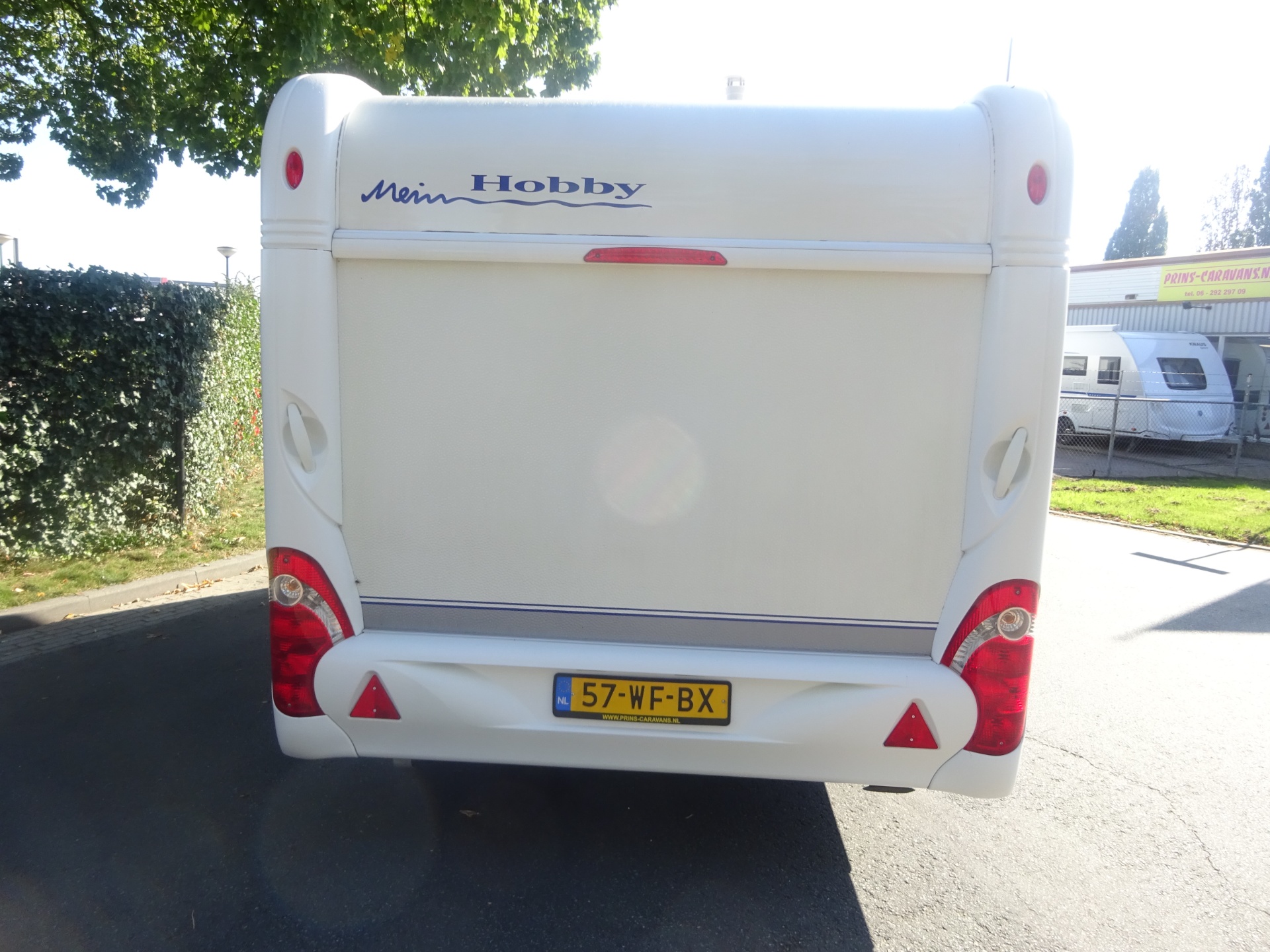 Hobby De luxe 460 LUEnkele Bedden+Rondzit+Mover foto: 5