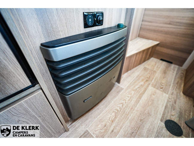 Dethleffs C-JOY 420 QSH foto: 15