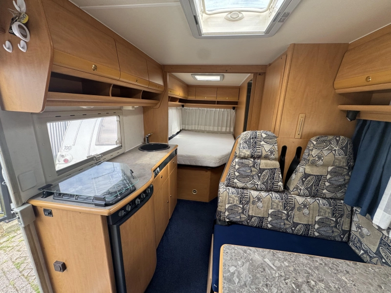 Dethleffs Globetrotter Cama francesa Aire acondicionado dinette foto: 3