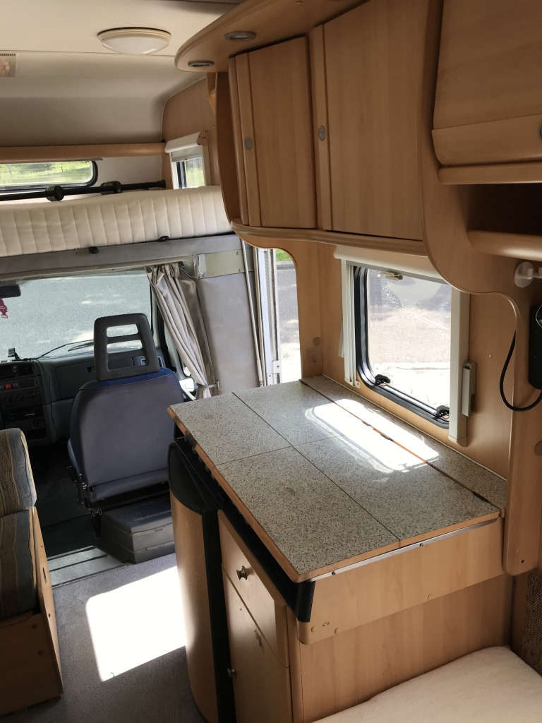 Dethleffs A 5420 &ndash; 5 couchages &ndash; Nouveau contr&ocirc;le technique - photo : 9