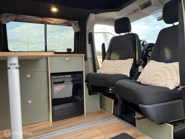 Volkswagen T6 2019 L2H1 Florida Two-tone AUTOMAAT foto: 12