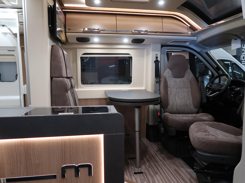Malibu Van Comfort 640 LE AUTOMATIC AND TALL FRIDGE photo: 2