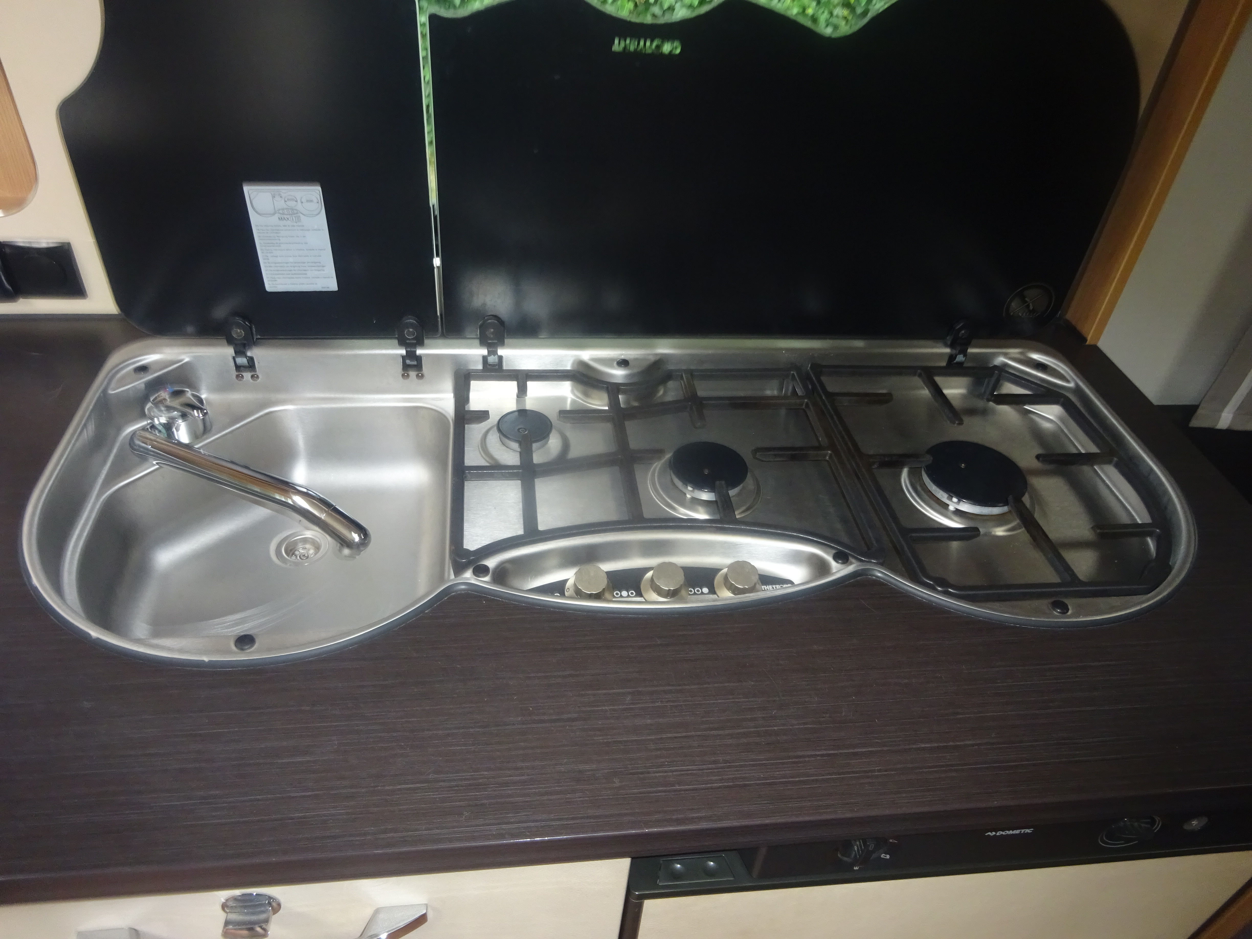 Lmc Passion 470D Met Frans Bed en Rondzit+Mover+Luifel foto: 15