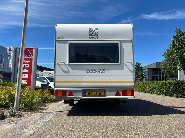 Knaus Sudwind 470 | Fietsenrek | Dinette | Luifel | Kachel foto: 5