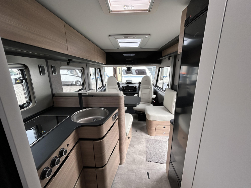 Hymer B-MC I 680 full options  foto: 12