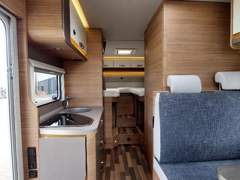 Weinsberg CaraLoft 650 ME 9-Gang-Automatik! Foto: 21