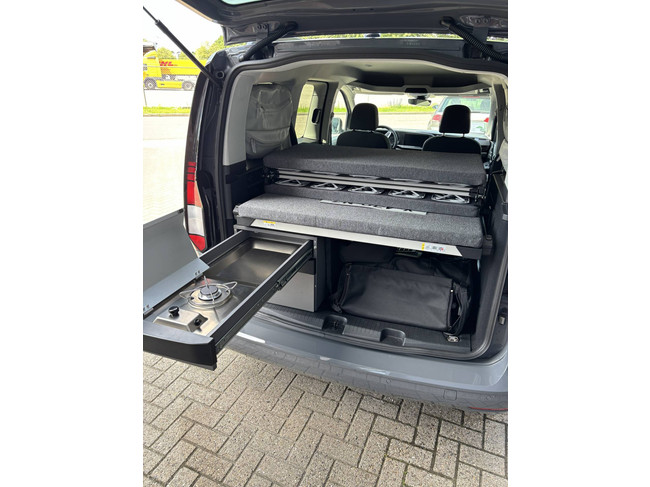 Volkswagen Caddy California 1.5 TSI EU6 84 kW / 114 hp 7-speed DSG photo: 3
