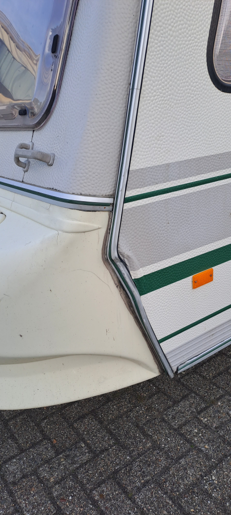 CHATEAU LaCar, Met Voortent! foto: 9