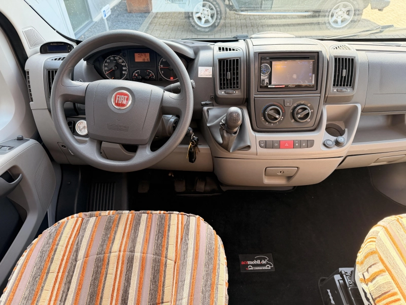 Challenger Mageo 118 Queensbed Fiat 130PK  foto: 19