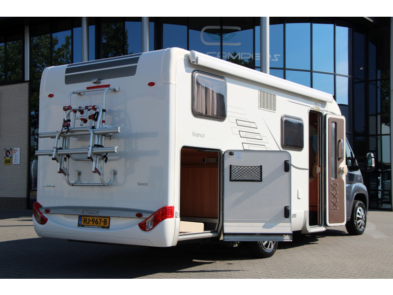 Hymer T 674 Enkele bedden - 2x airco  foto: 8