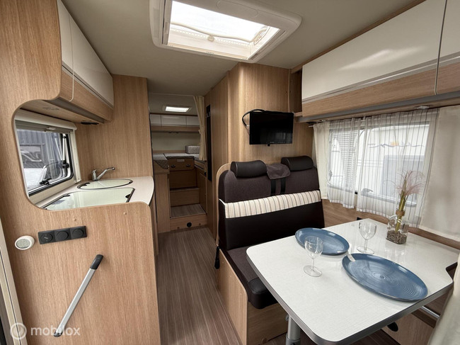 Sunlight T66 Single beds! Automatic! photo: 4