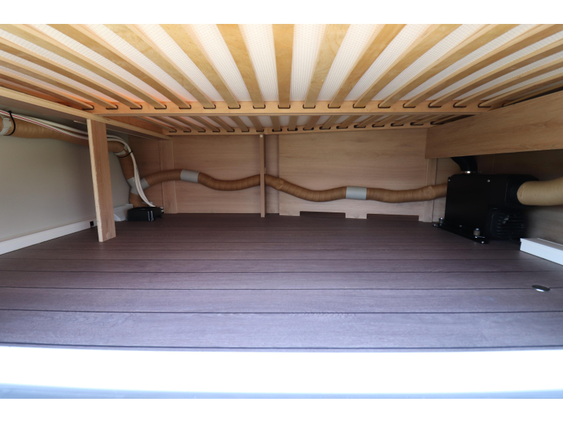 Knaus Sudwind 60 Years 450 FU Luifel/ Campovolo Gas  foto: 7