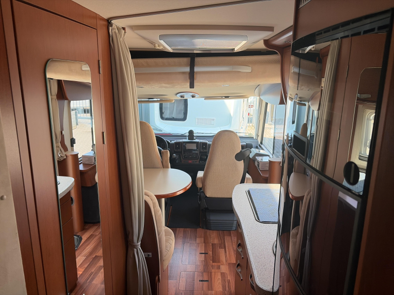 Hymer B 578 Toldo/Camas individuales foto: 3