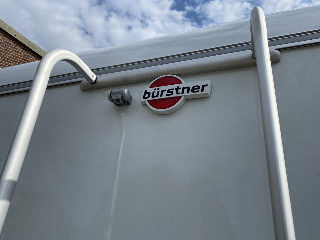 Bürstner T660 + Hefbed foto: 19