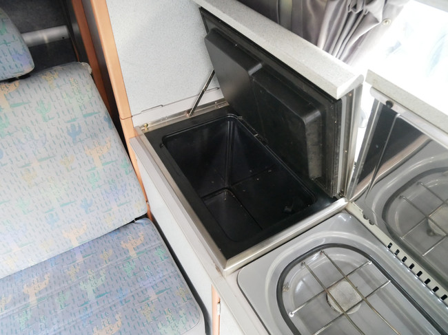 Volkswagen T4 Buscamper, California Inbouw, Lage Km foto: 12