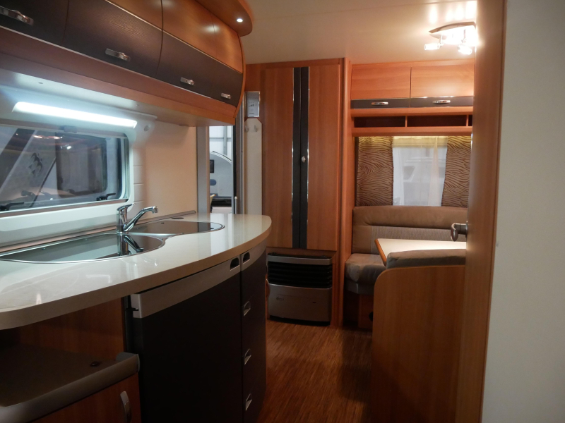 Hobby De Luxe 440 SF Incl. mover  foto: 11