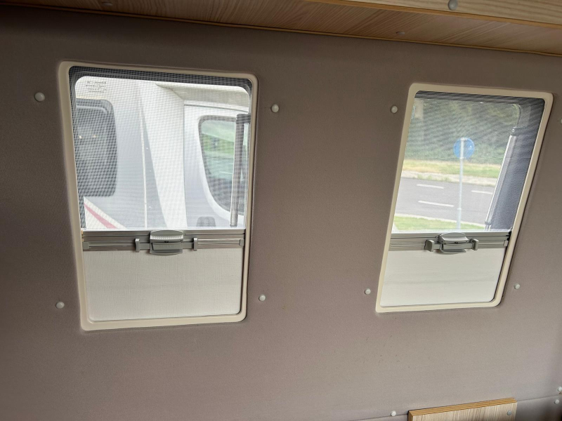Mercedes-Benz Sprinter incl. VanStar Bikeswing  foto: 17