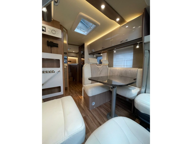 Bürstner Privilege 728 T  foto: 10