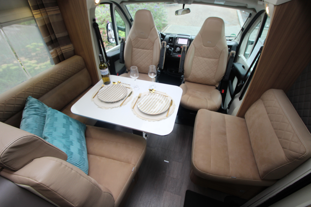 Adria Coral 670 S SL foto: 5