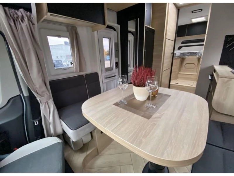 Chausson 777 Premium Etappe Line 8-Gang Automatik Foto: 7