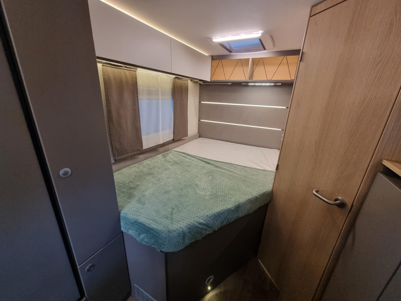 LMC Tourer 630 T 165 PS Foto: 7
