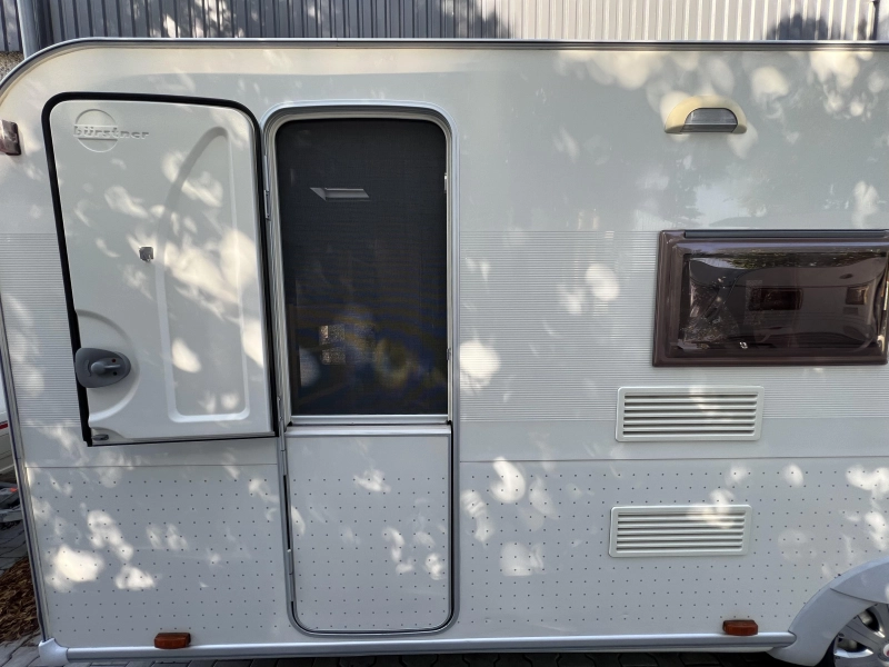 Bürstner Flipper 550 TK stapelbed  foto: 13