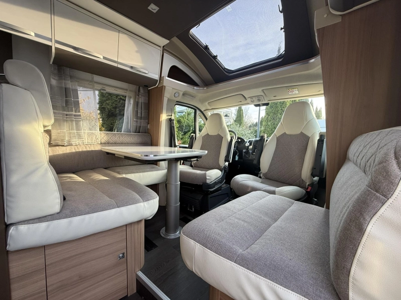 Adria Matrix Supreme 670 SC AUTOMAAT | LEVELSYSTEEM  foto: 12