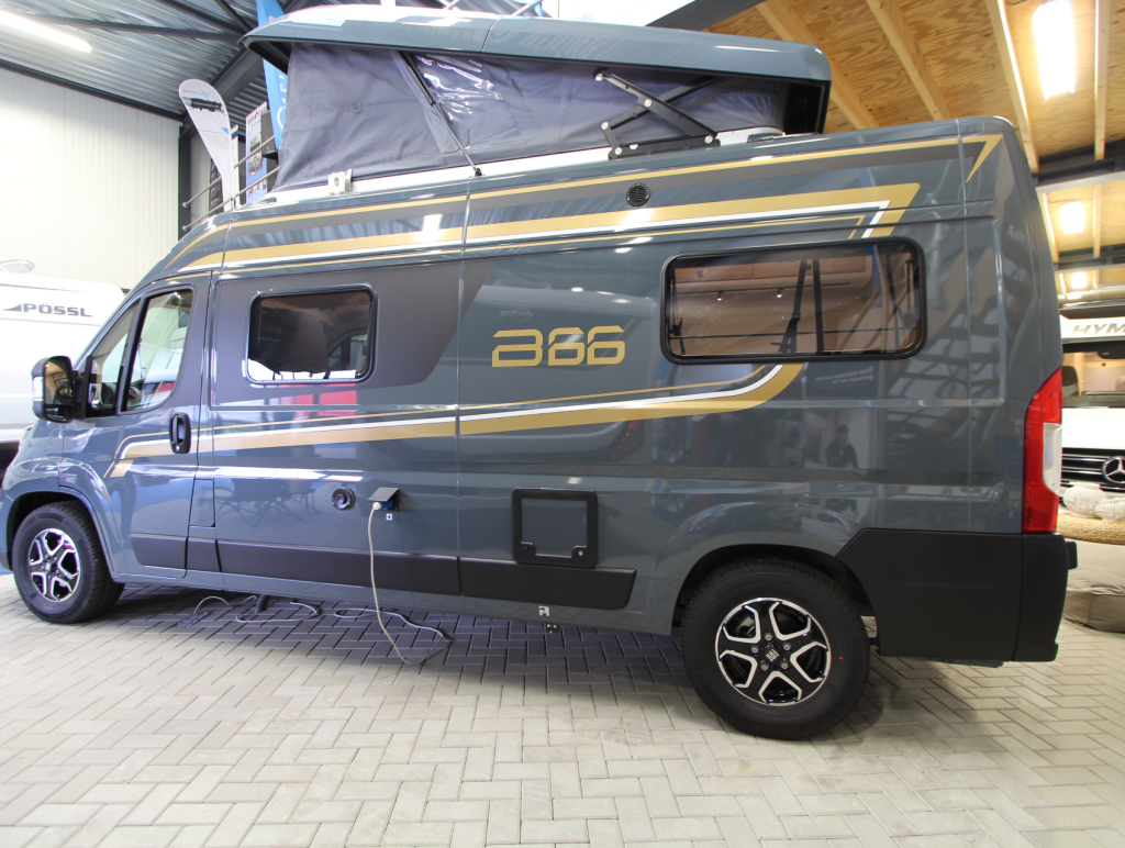 B&uuml;rstner B66 C 600 TentTop photo : 3