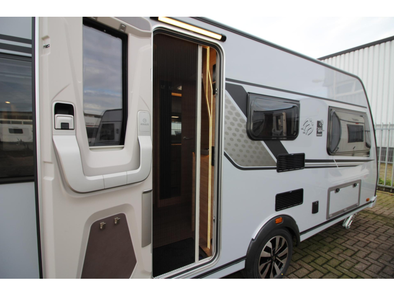 Knaus Sudwind Black Selection 500 EU Enkele bedden & rondzit!  foto: 23