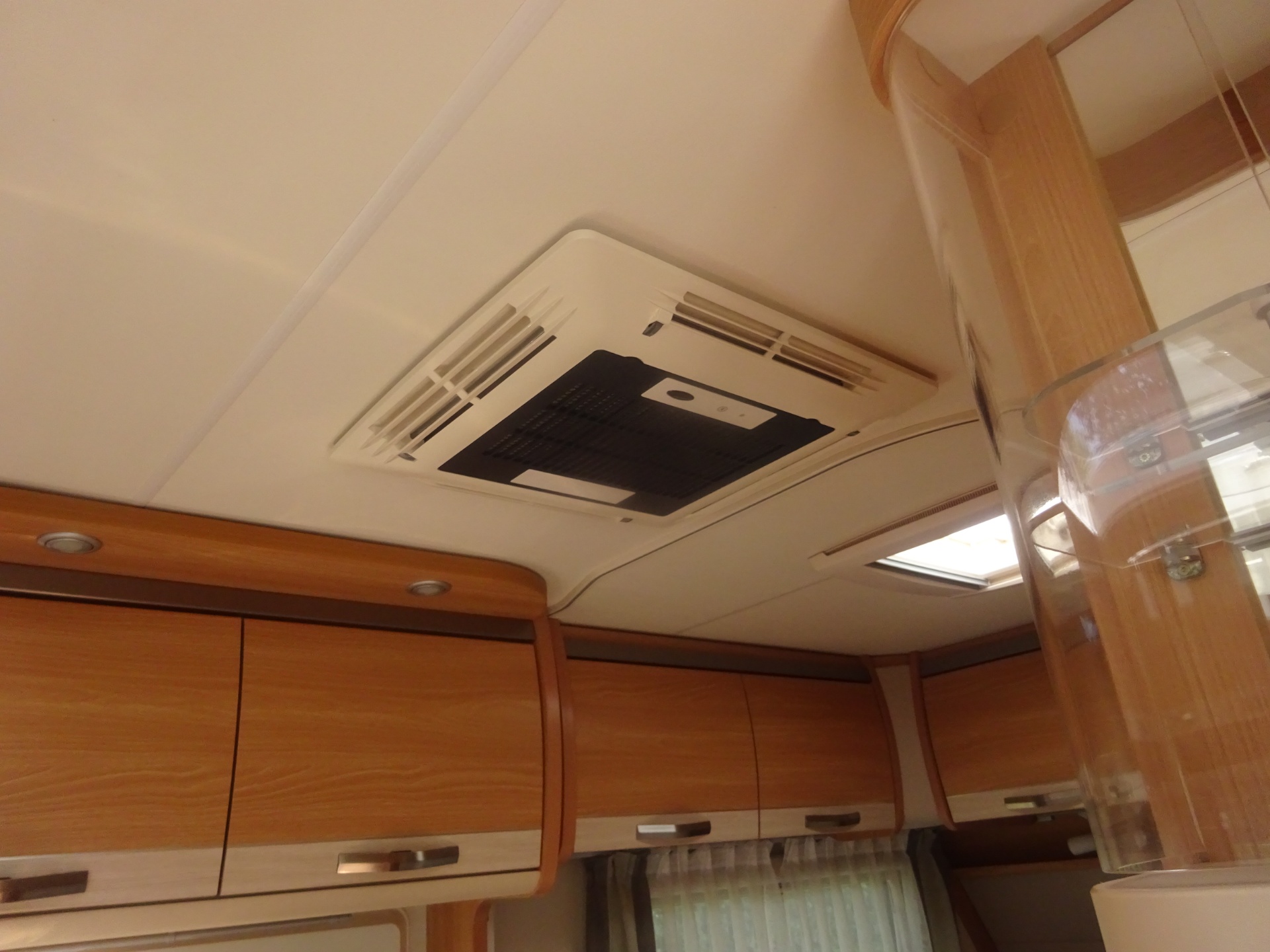 Knaus Sudwind GERESEVEERD foto: 23