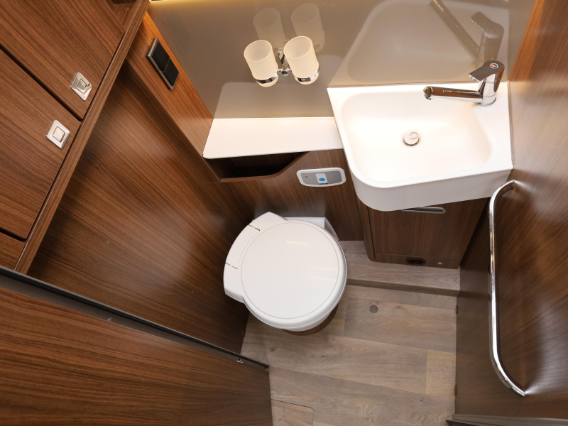 Hymer B-MC T 680 FULL OPTIONS photo: 10