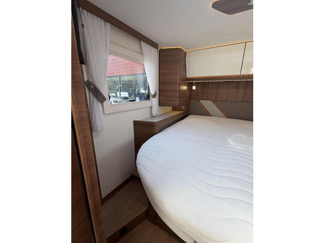 RAPIDO M96 Queensbed EP Level 2X Airco Omvormer Zonnepaneel foto: 22