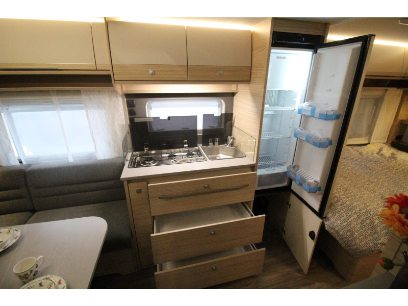 Fendt Bianco Selection 465 SFB Model 2026  foto: 13