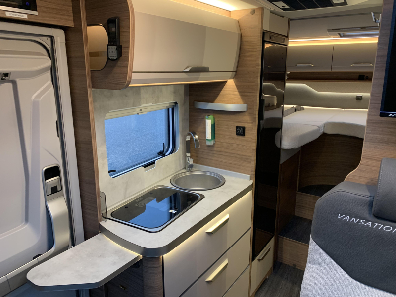 Knaus Van TI 640 MEG 2x airco zon sat V16 CE41  foto: 11