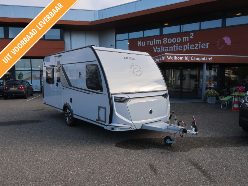 Knaus Sudwind Black Selection 450 FU FRANS BED / RONDZIT 