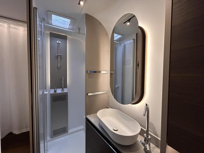 Adria Alpina 663 HT Queensbed - Model 2025  foto: 14