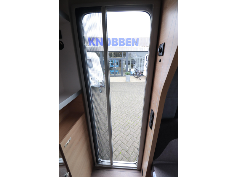 Knaus Sudwind Black Selection 450 FU Modell 2026 - 1700KG - 147 Foto: 17