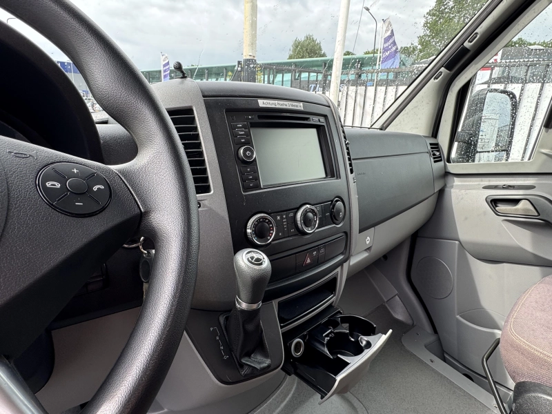 Hymer Van 520 S Einzelbetten Raumwunder Foto: 26
