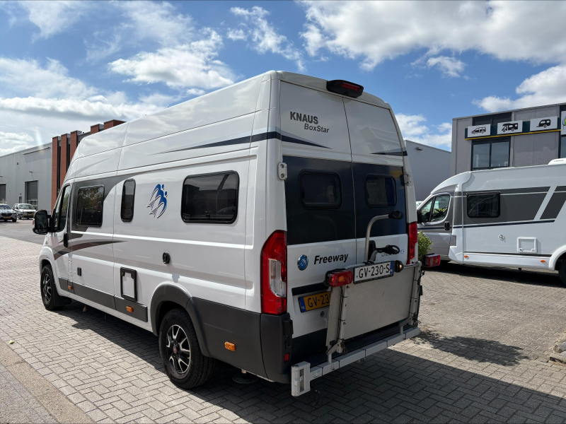 Knaus Boxstar Freeway 630 ME Nivelliersystem mit VB Luft Foto: 4