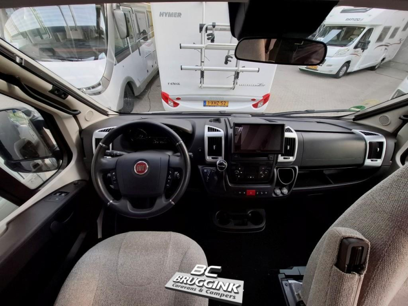 Pössl Trenta 640 -ENKELE BEDDEN - AUTOMAAT  foto: 3