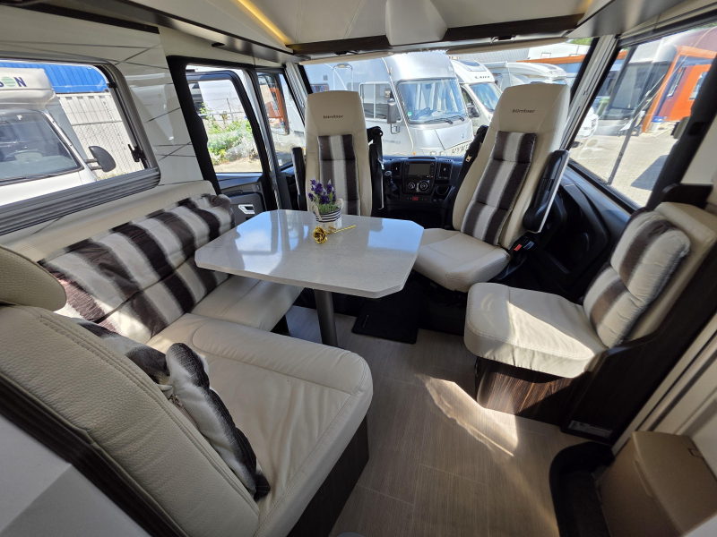 B&uuml;rstner Elegance 695 G Queensbed VOLLST&Auml;NDIG 2017 Foto: 7