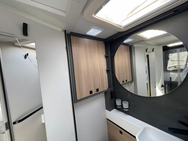 Hymer B MC T 680 Mercedes Foto: 16